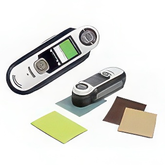 Kolorymetr PANTONE Capsure