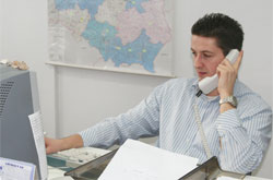 Przyjęcie zamówienia telefonicznego przez handlowca to zaledwie dwie minuty.