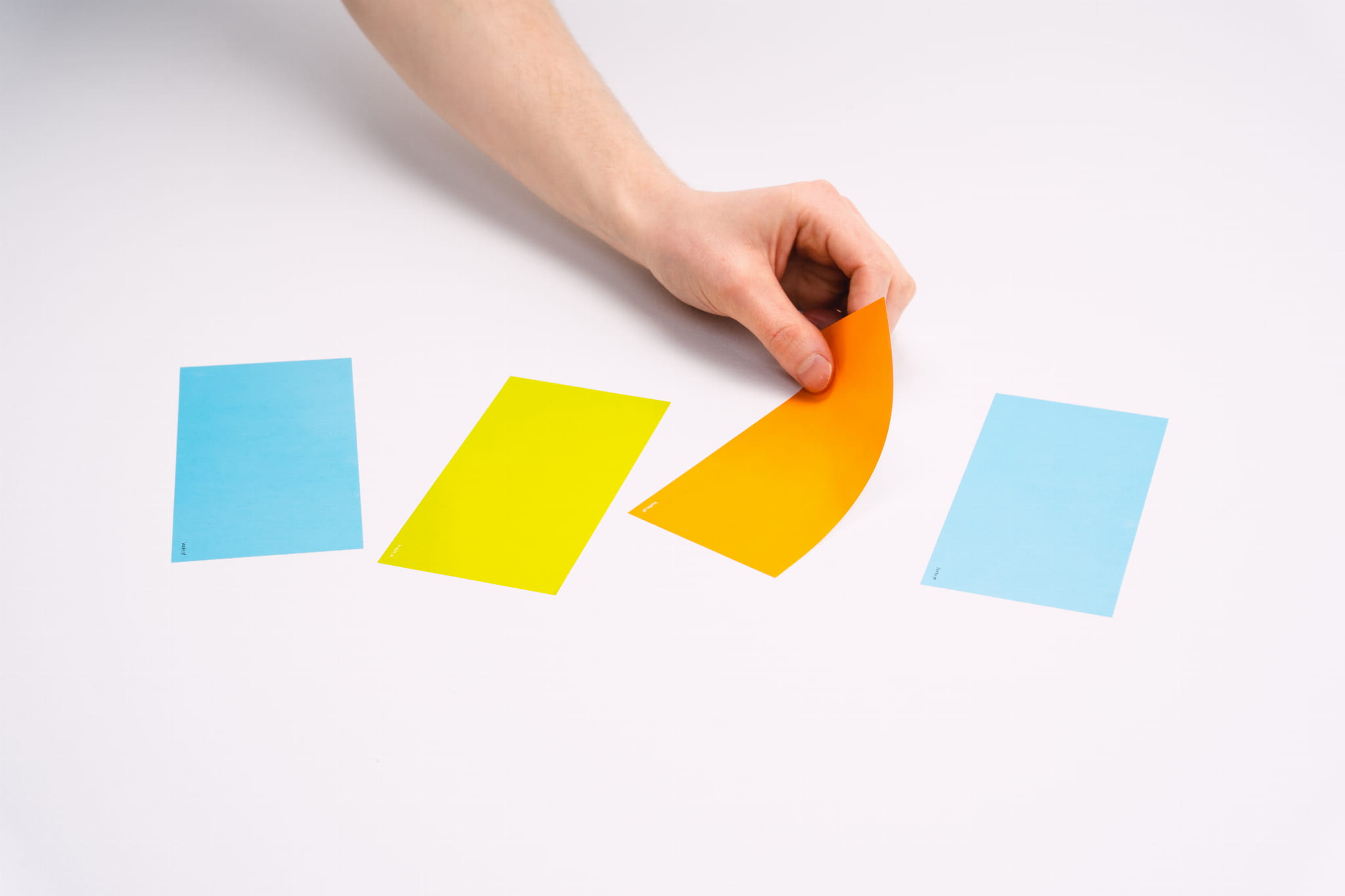 Electrostatic dry-wippe erase notes - yellow