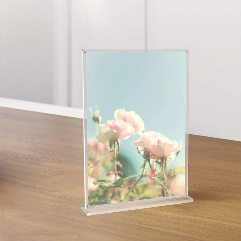 stojak informacyjny A5 vision z magnesami