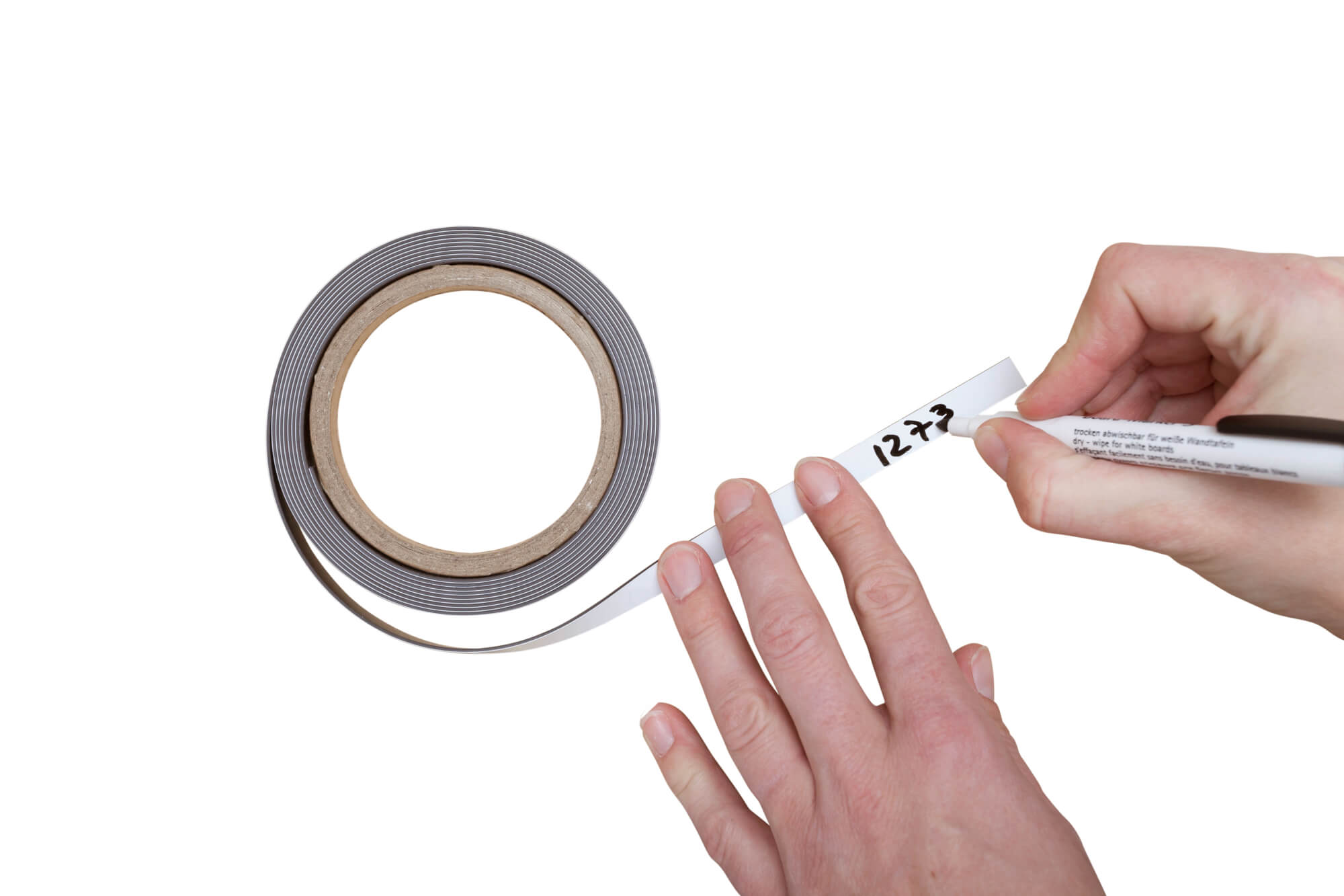 Magnetic labelling tape