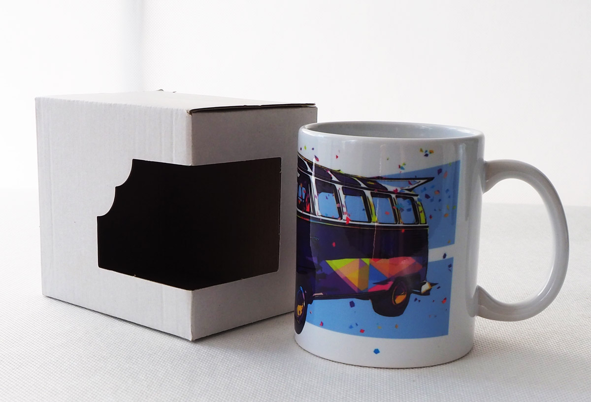 Box with window for mug
