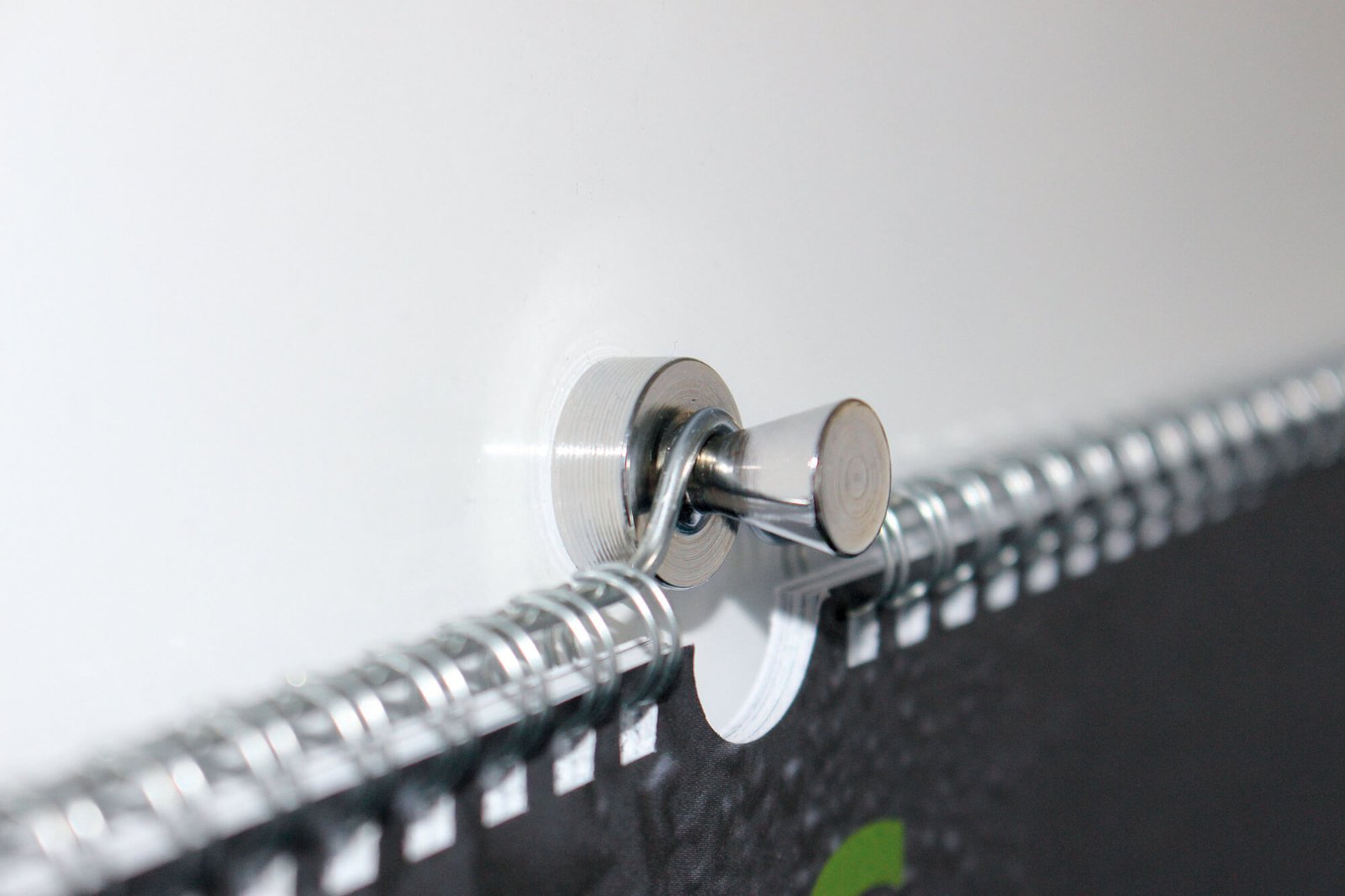 Magnetic pins