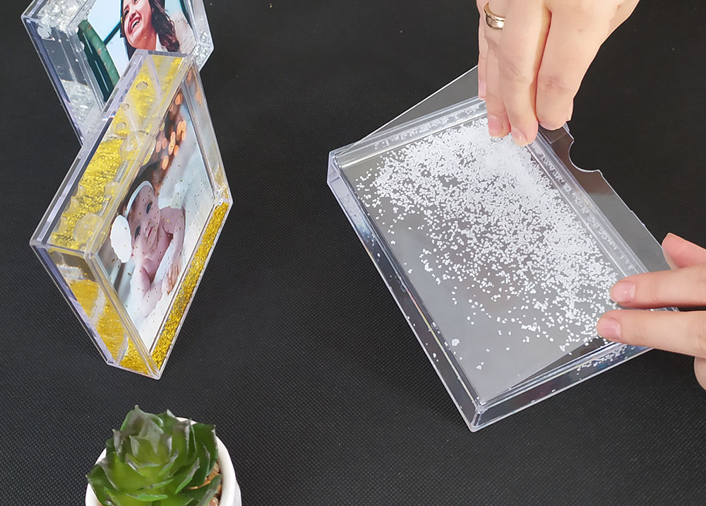 Liquid photo frame - lavender butterflies