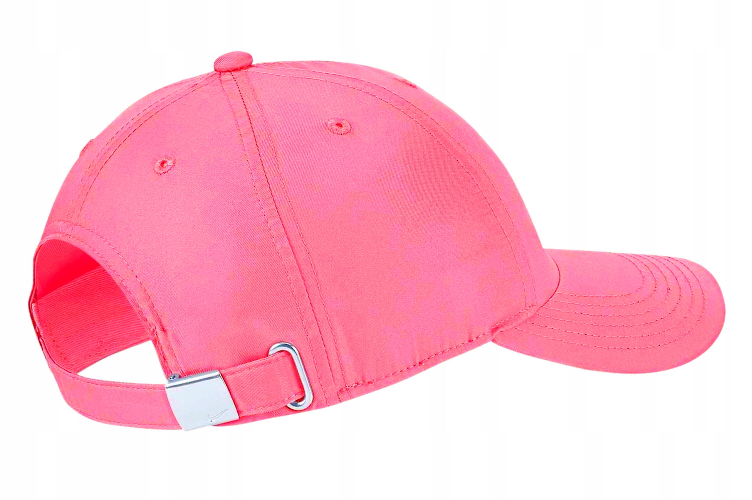 Peaked cap 5-panels with metal clip