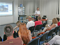m03.jpg